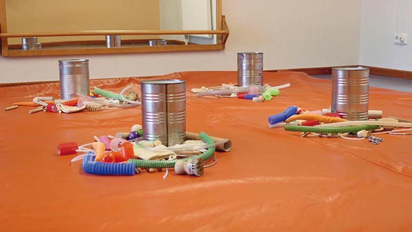 Bild eines heuristischen Raumes mit Spielmaterial