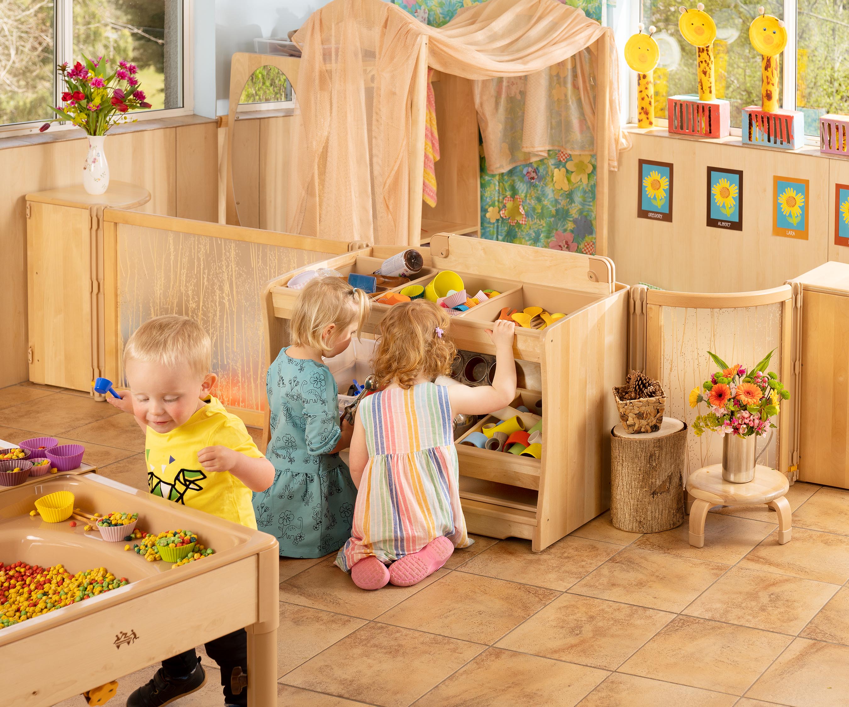 Regal für Sand- und Wasserspiel 4