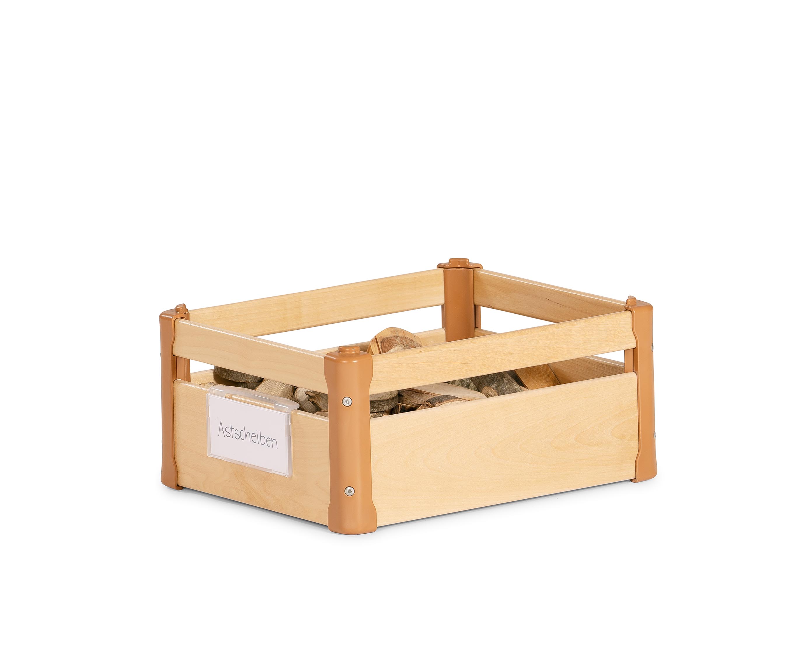 Holzkasten, gefüllt mit Baumscheiben