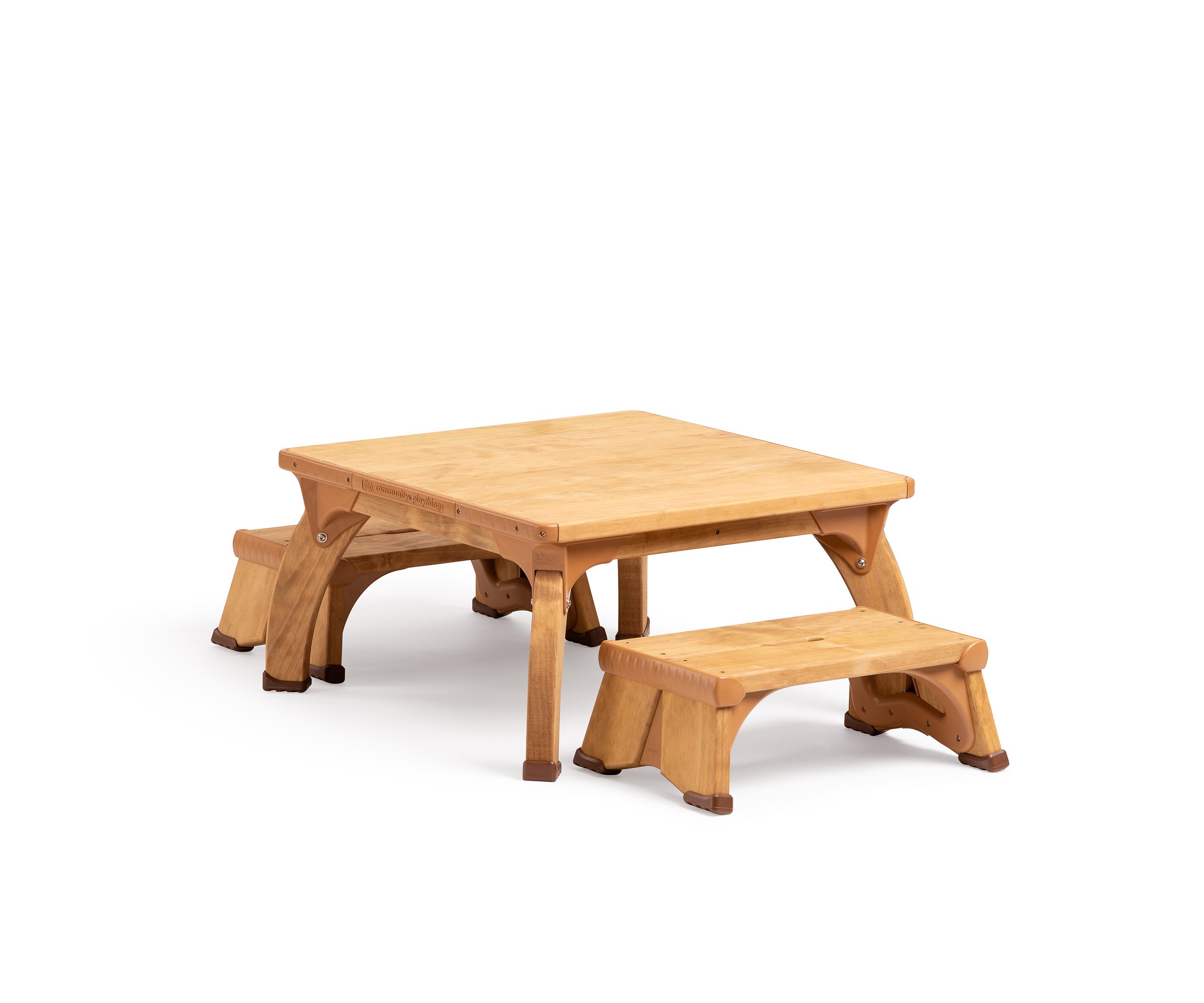 Outlast square table set