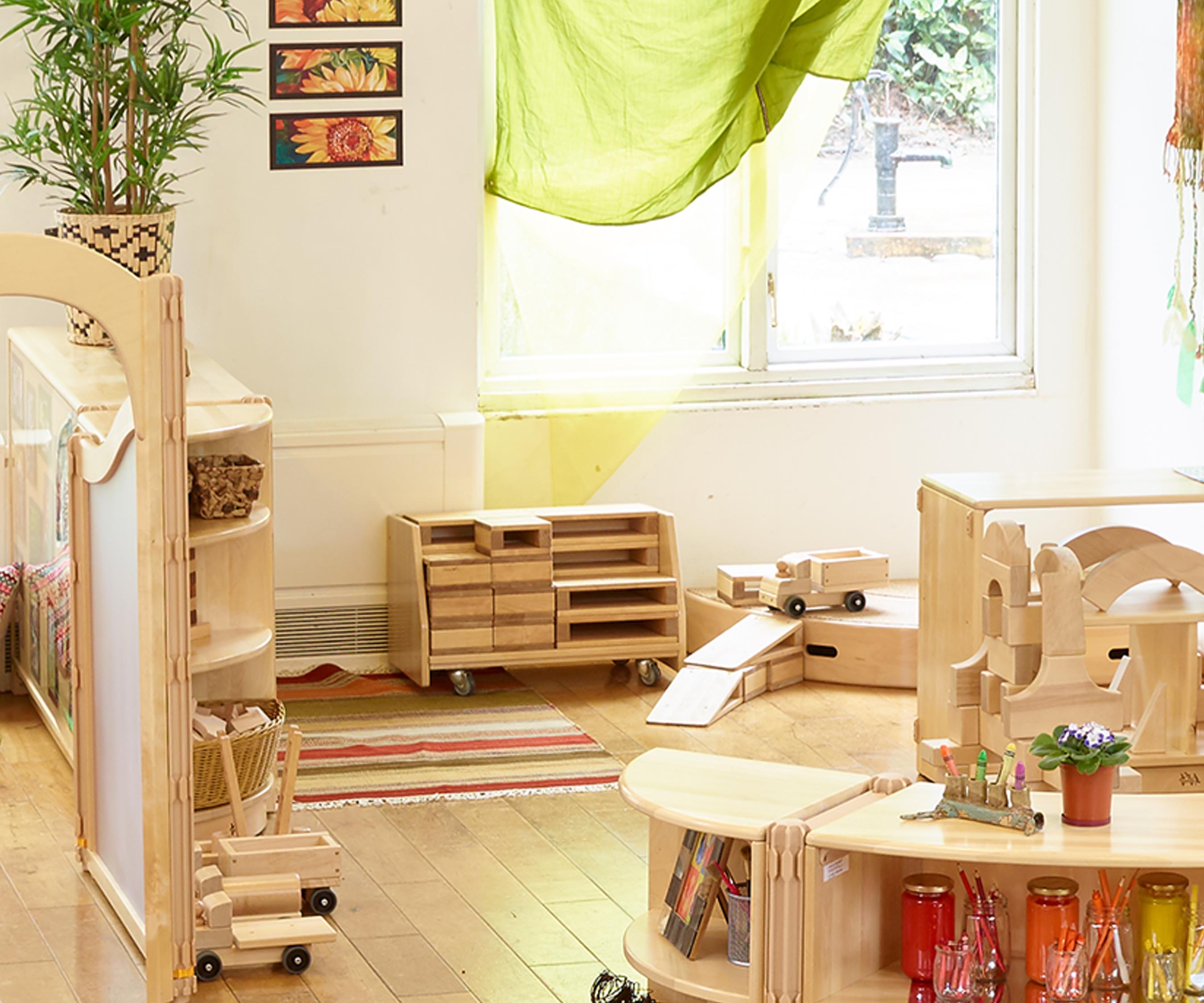 B410 Nursery Set Mini Hollow Blocks 3