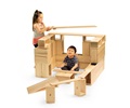 2 kids building with hollow blocks